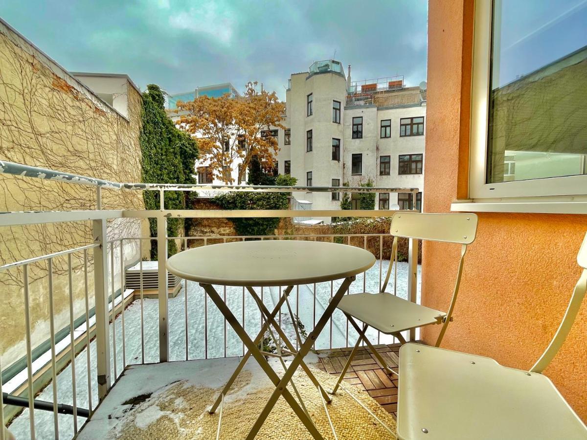 Premium Apartment With Balcony In Classy Area Вена Экстерьер фото
